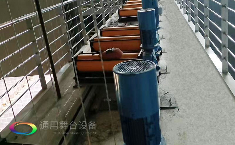 淮安開明實驗學校報告廳、舞臺機械吊桿、鋼性防火幕項目