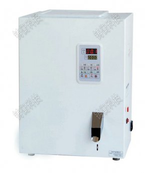 �Ȫ���~���b�C